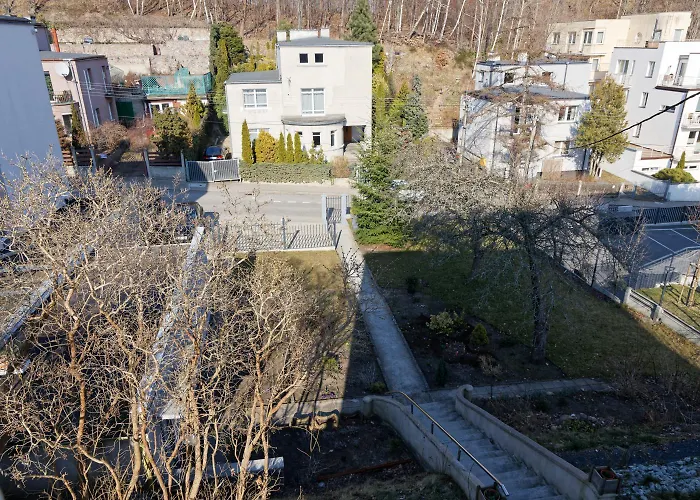 W Zabytkowej Kamienicy דירה *